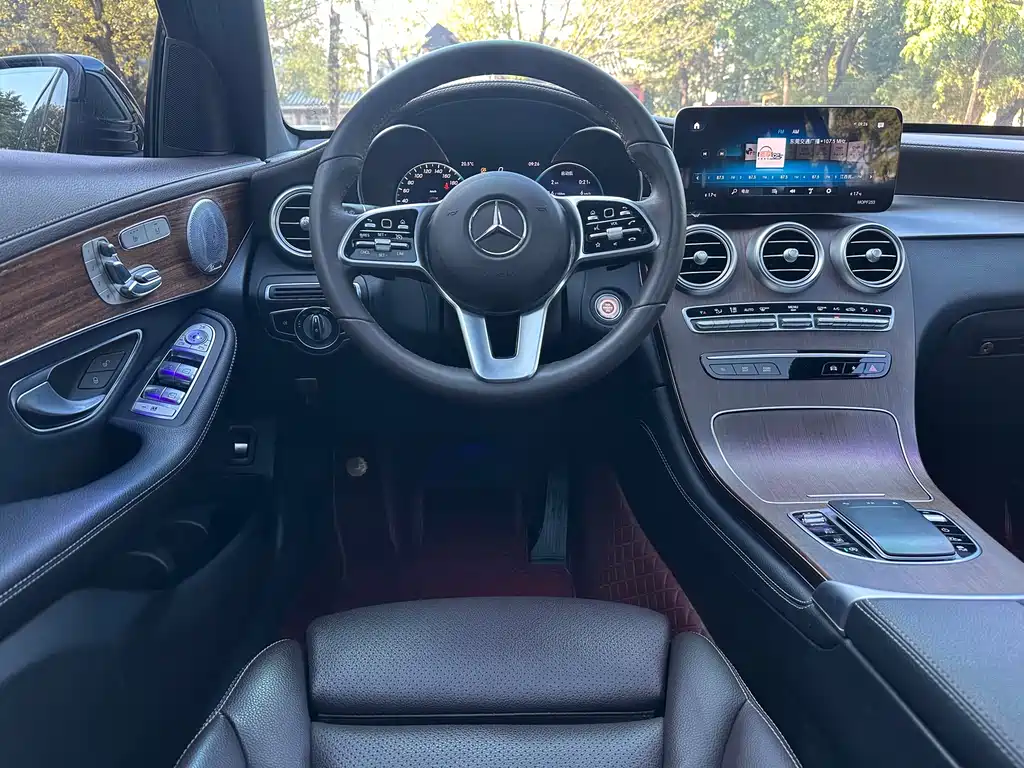 Mercedes-Benz GLC 2021 — фото 5