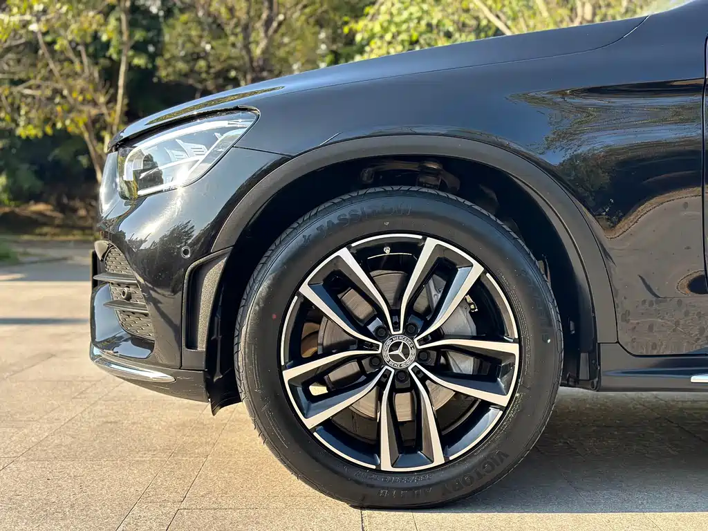 Mercedes-Benz GLC 2021 — фото 16