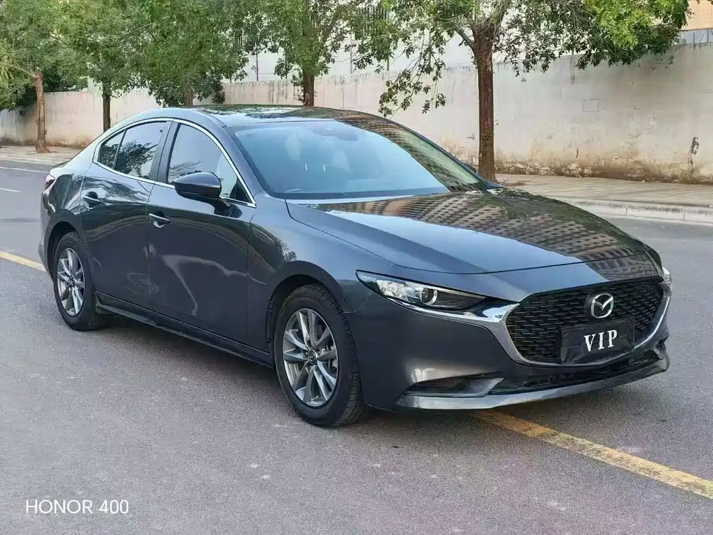 Mazda 3 Axela 2021