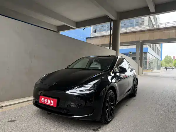 Tesla Model Y 2022