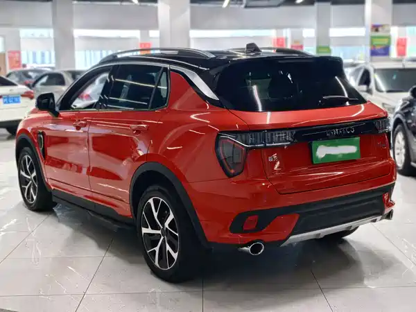 Lynk & Co 01 2018