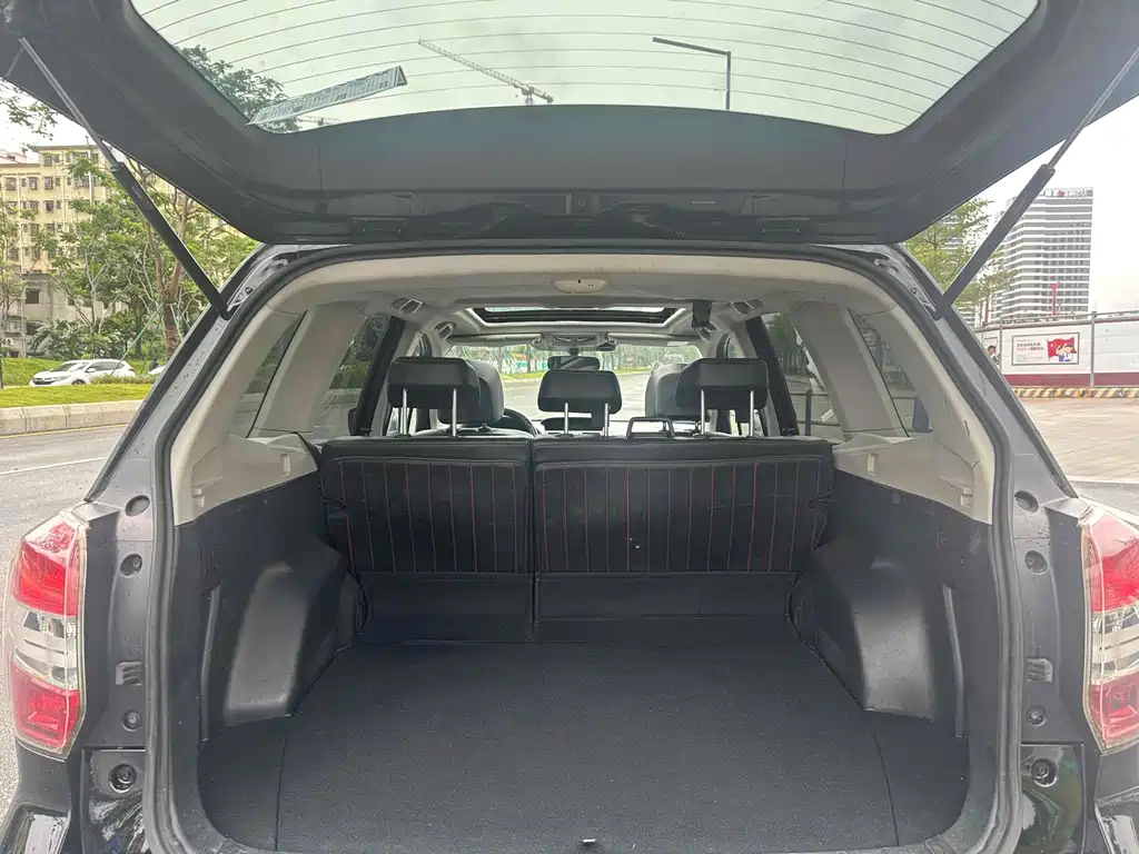 Subaru Forester 2015 — фото 13