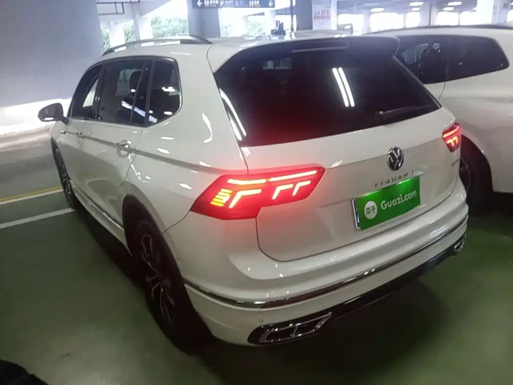 Volkswagen Tiguan L 2022