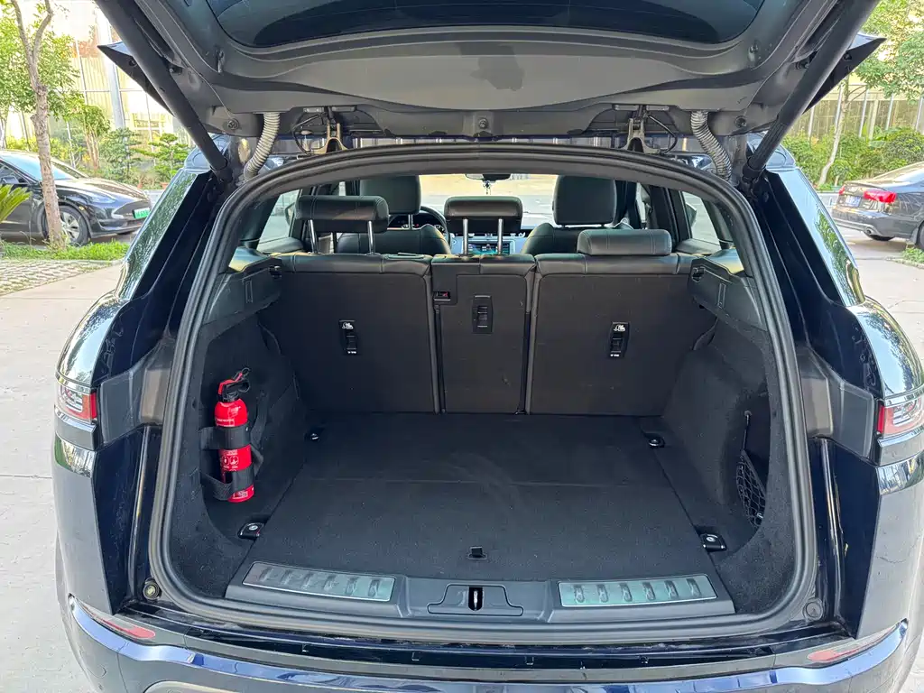 Land Rover Evoque 2020 — фото 12