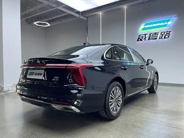 Hongqi H5 2026