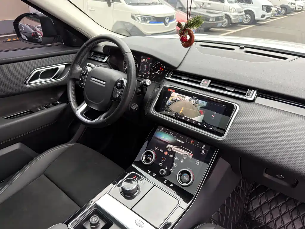 Land Rover Velar 2020 — фото 11