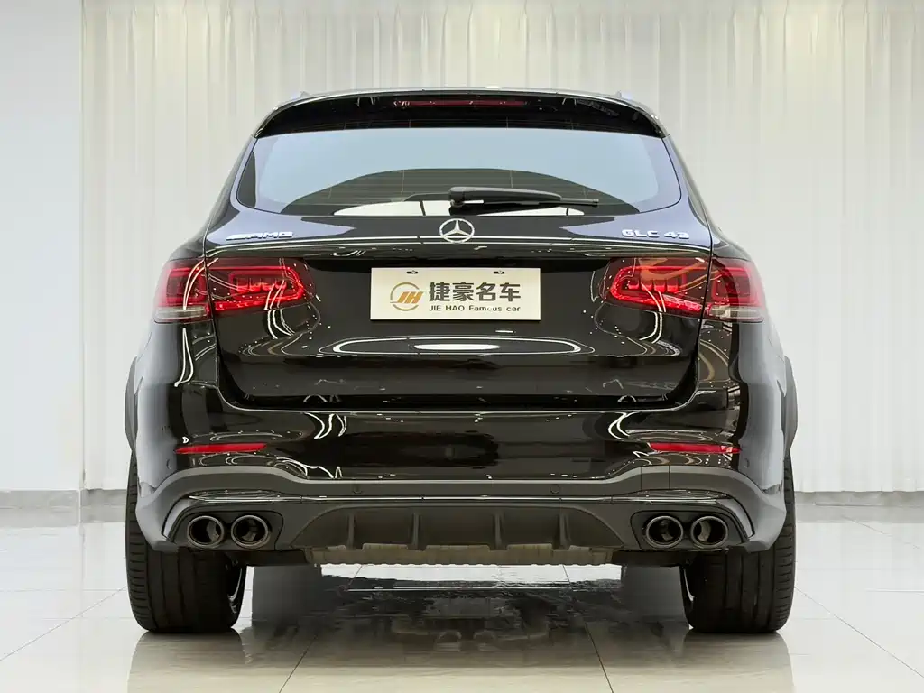 Mercedes-Benz GLC AMG 2022 — фото 16