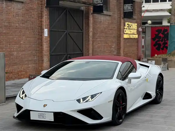 Lamborghini Huracan 2022