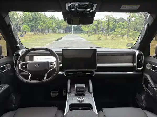 Jetour Traveller 2025