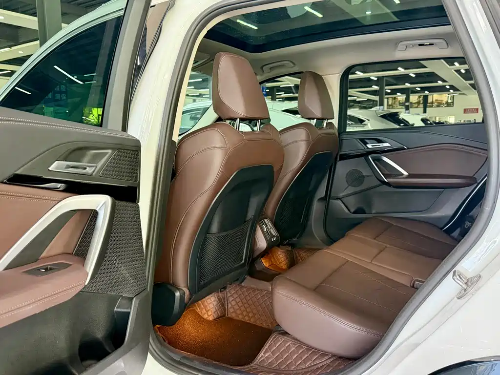 BMW X1 2023 — фото 5