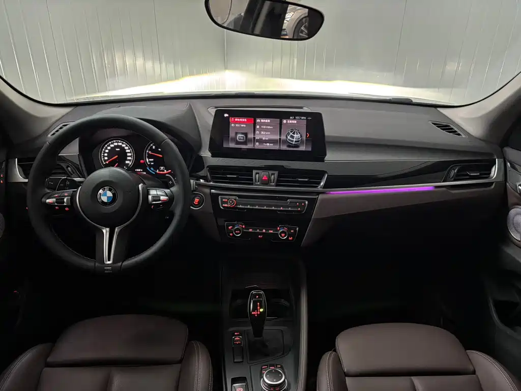 BMW X1 2022 — фото 12