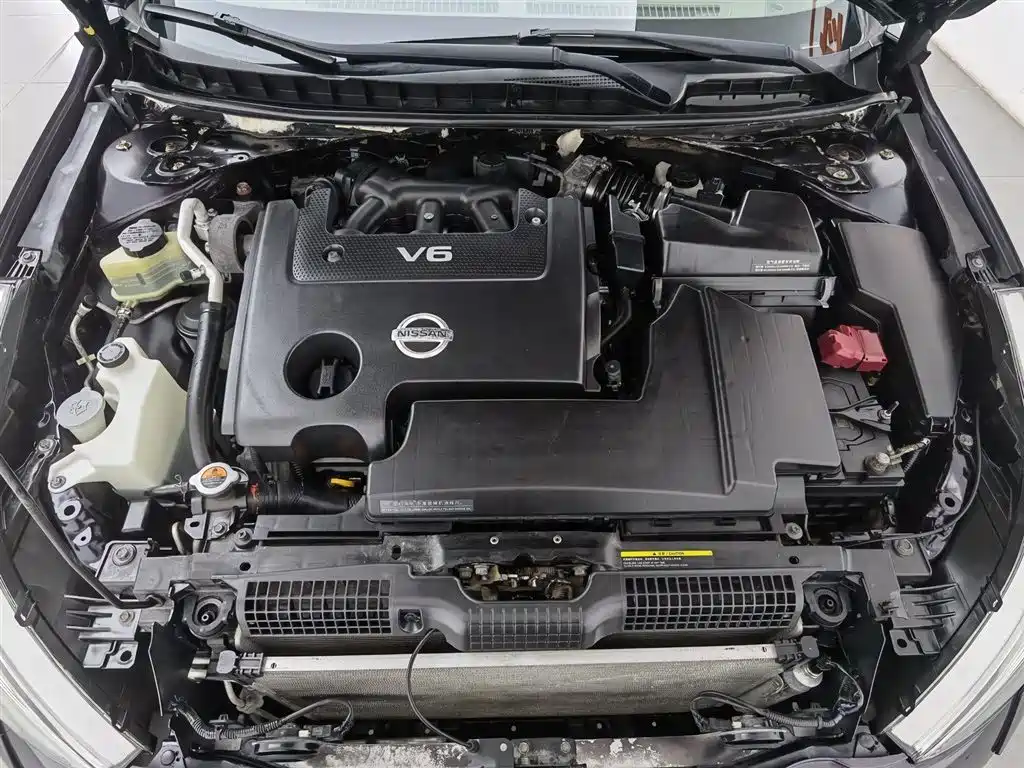 Nissan Teana 2010