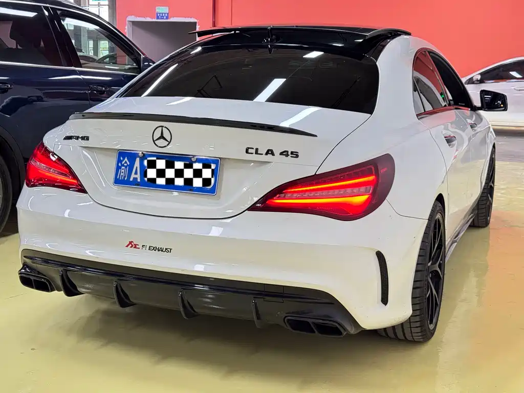 Mercedes-Benz CLA AMG 2017 — фото 6