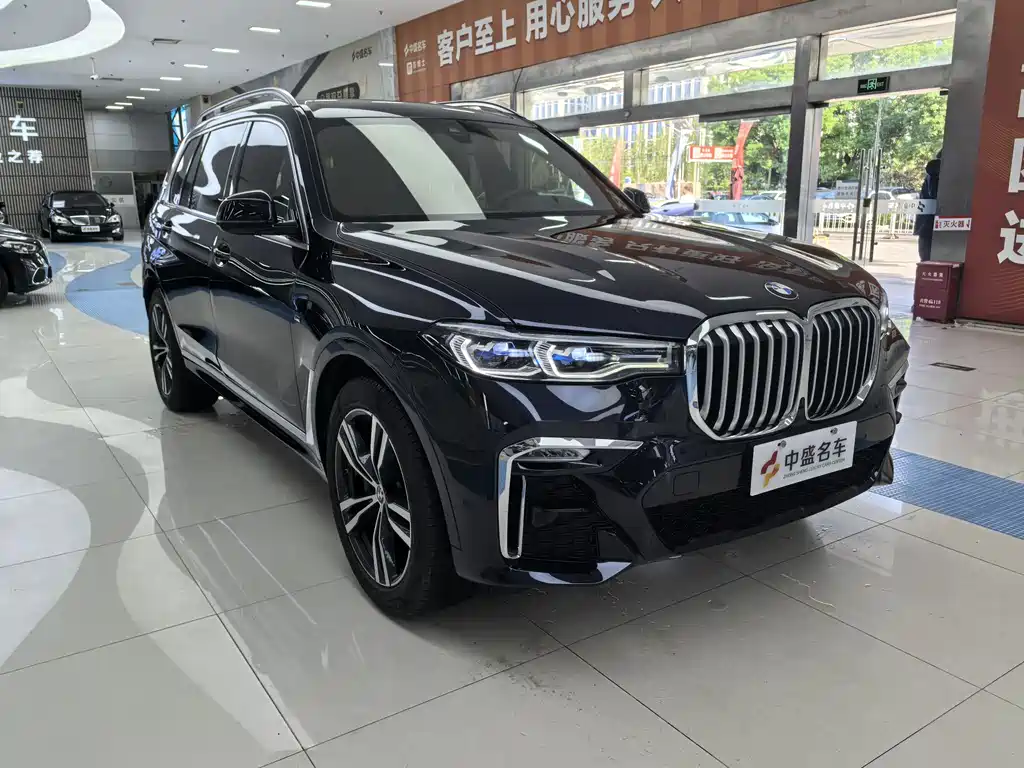 BMW X7 2022 — фото 3
