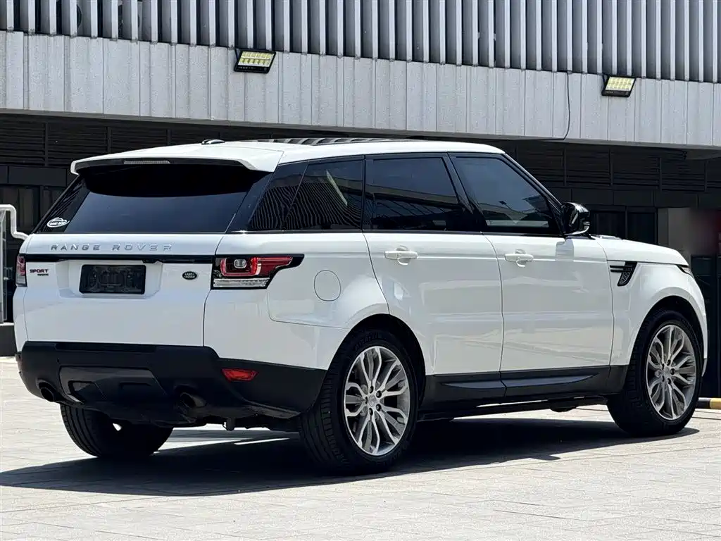 Land Rover Sport 2016 — фото 9