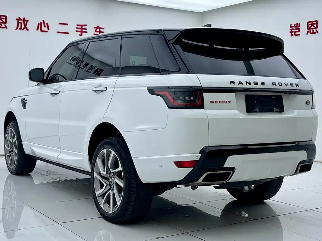 Land Rover Sport 2018 — фото 29