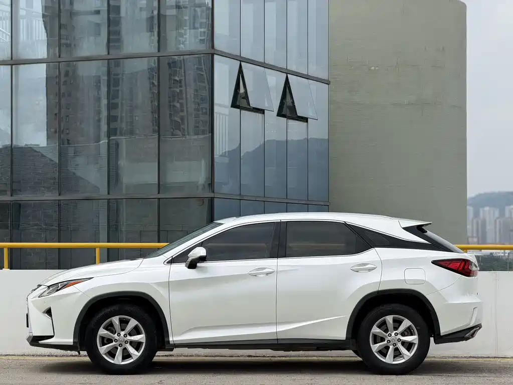 Lexus RX 2017 — фото 6