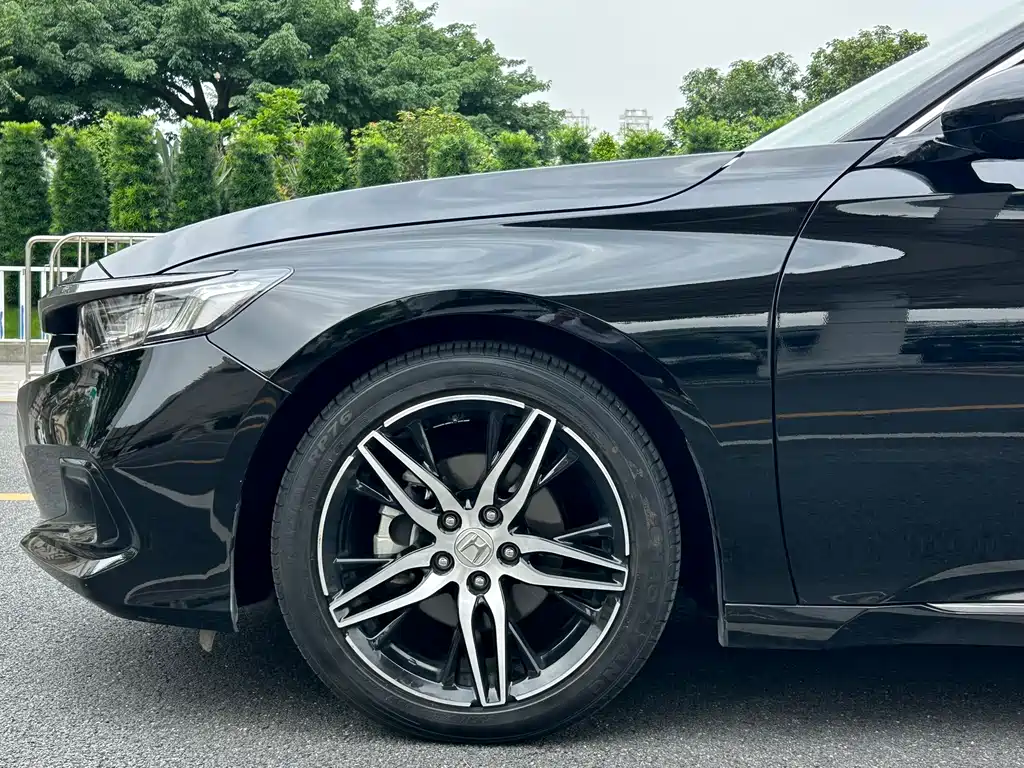 Honda Accord 2022 — фото 20
