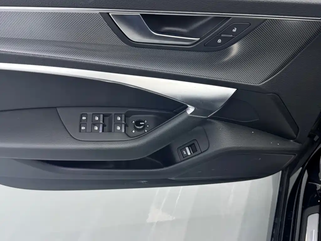 Audi A6L 2022 — фото 10