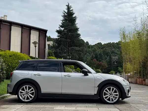 MINI Clubman 2019