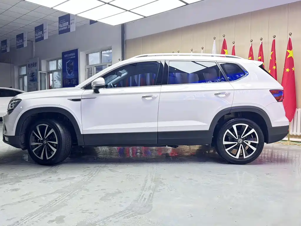 Volkswagen Tharu 2021