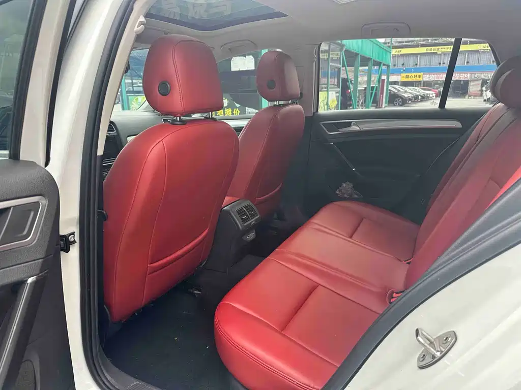 Volkswagen Golf 2019