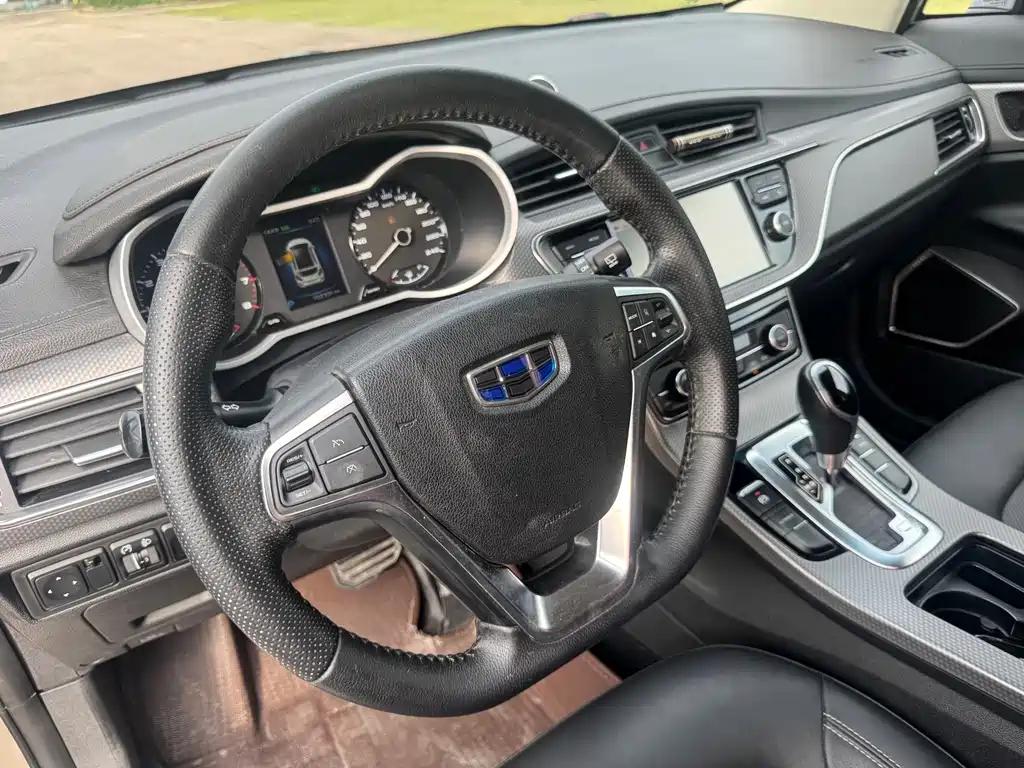 Geely Emgrand GS 2018 — фото 17