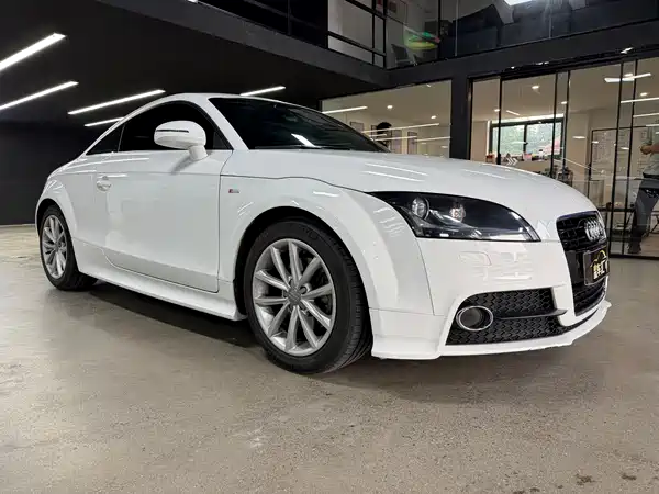 Audi TT 2014