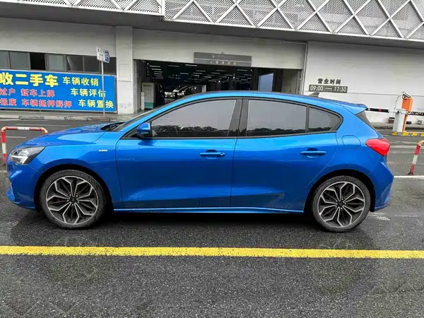 Ford Focus 2021