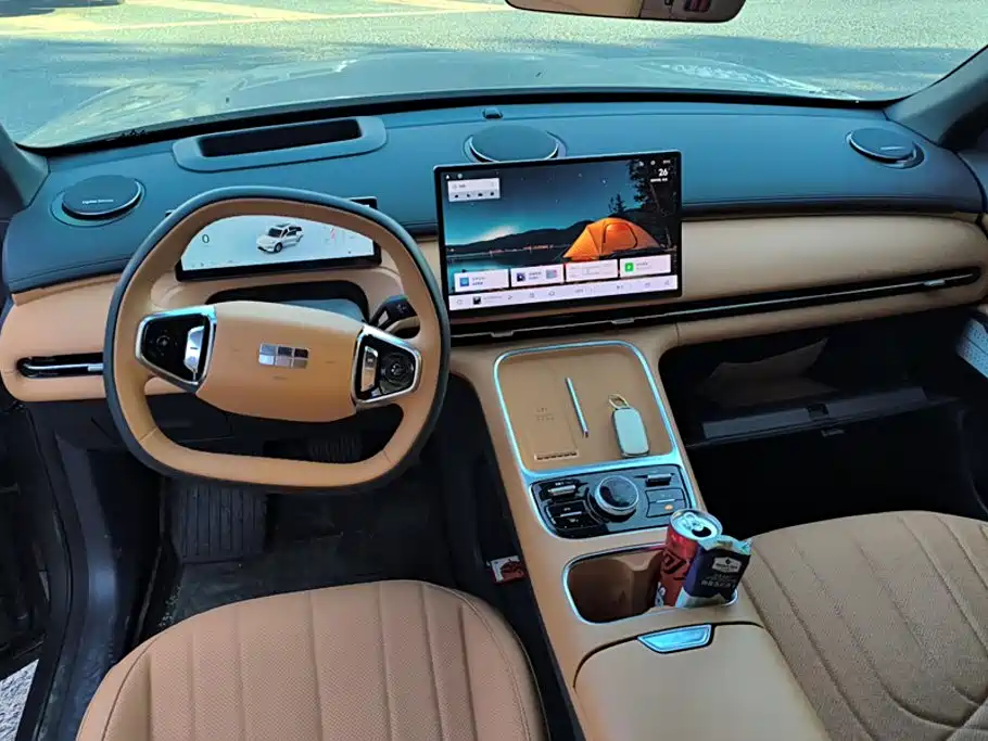 Geely Galaxy Starship 7 2025 — фото 12