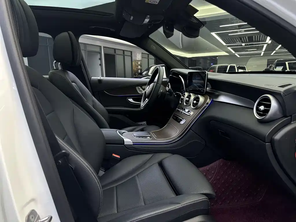 Mercedes-Benz GLC 2022 — фото 11