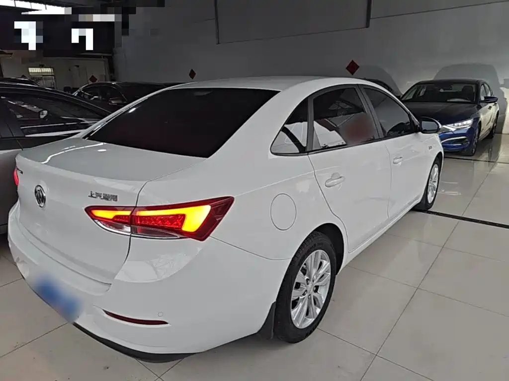 Buick Excelle 2020