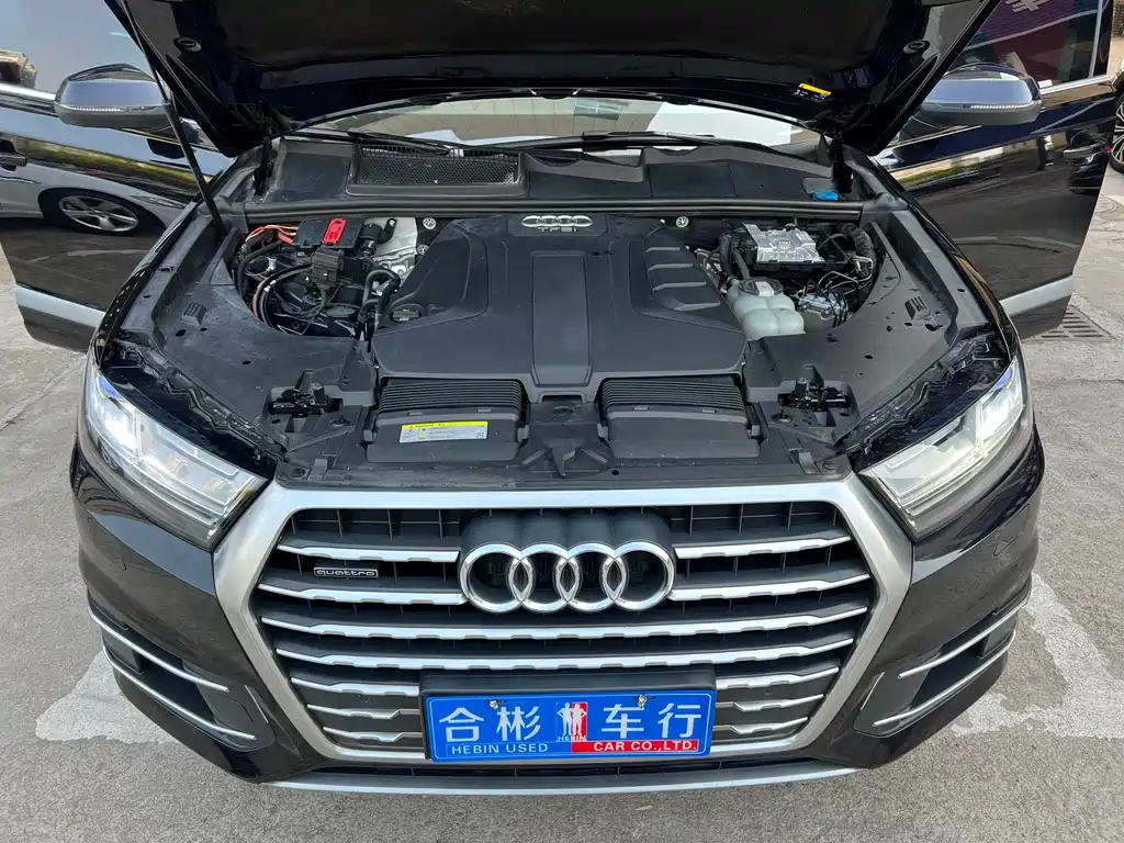 Audi Q7 2017 — фото 23