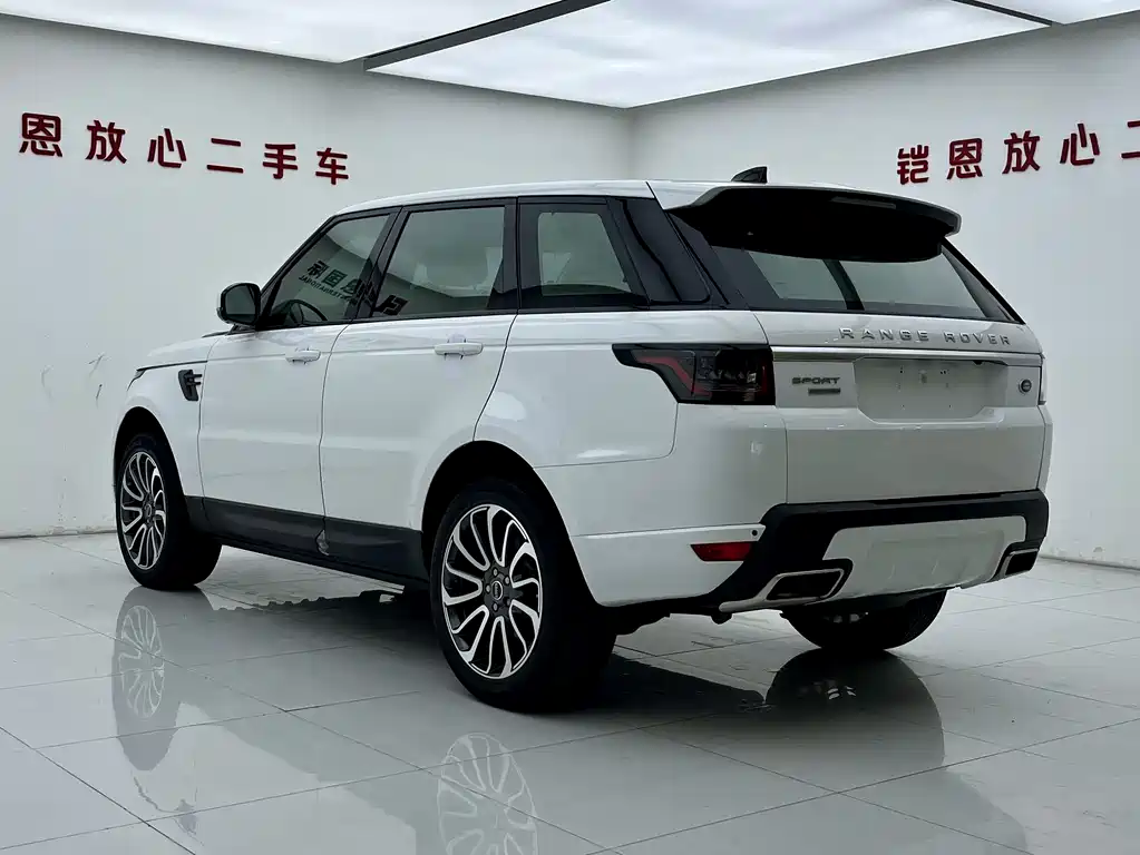Land Rover Sport 2018 — фото 15