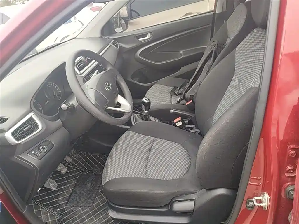 Hyundai Verna 2019 — фото 15