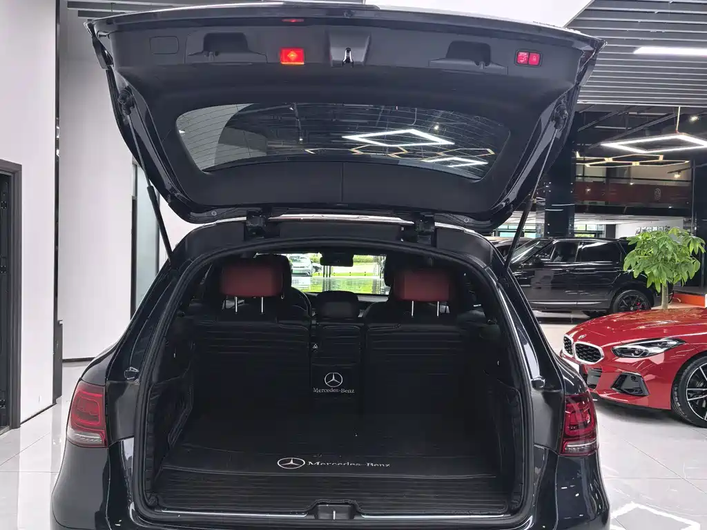 Mercedes-Benz GLC 2020 — фото 17