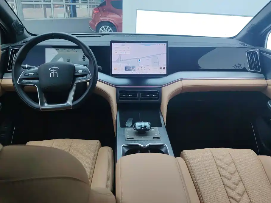 BYD Song L DM-i 2024 — фото 12