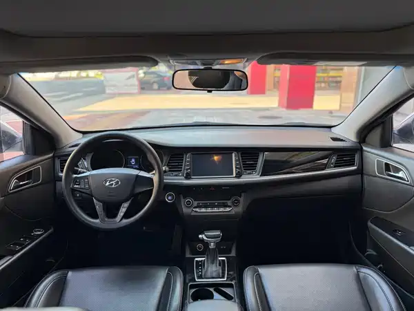 Hyundai Mistra 2017