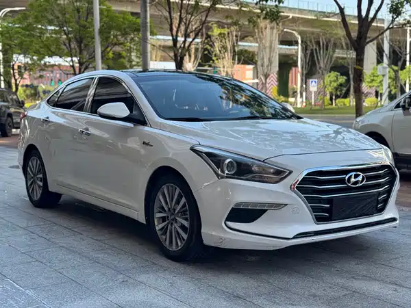 Hyundai Mistra 2017