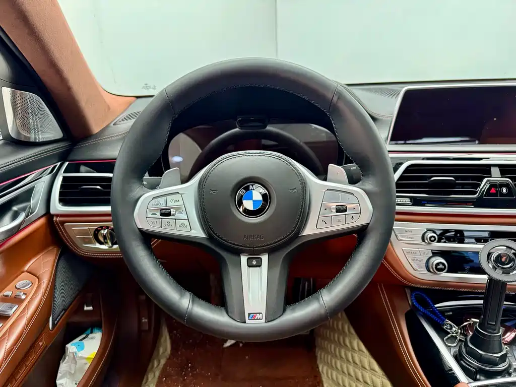 BMW 7 Series 2022 — фото 15