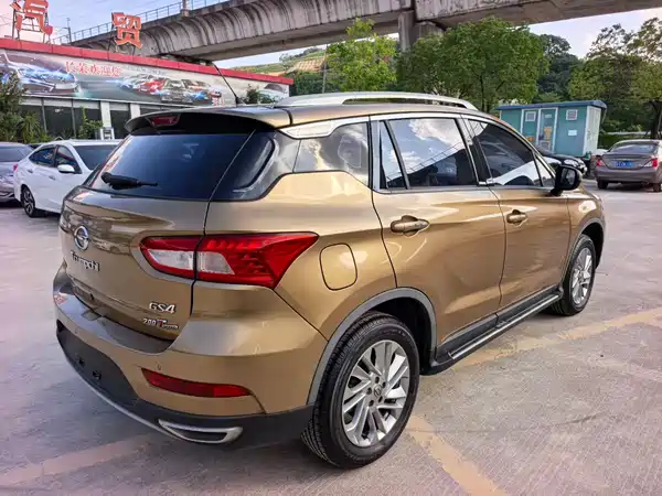 GAC Trumpchi GS4 2017