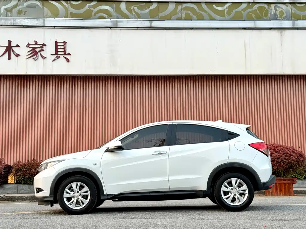Honda Vezel 2018 — фото 4