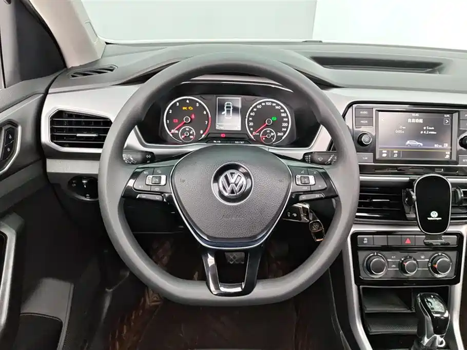 Volkswagen T-Cross 2020 — фото 15
