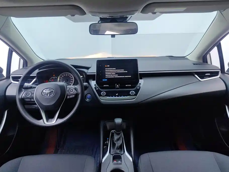 Toyota Corolla 2022 — фото 12