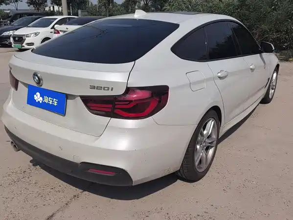 BMW 3 Series GT 2021