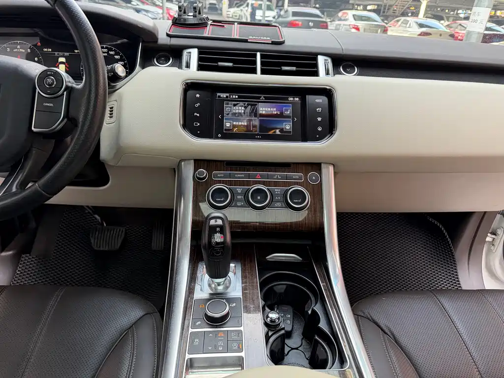 Land Rover Sport 2016 — фото 14