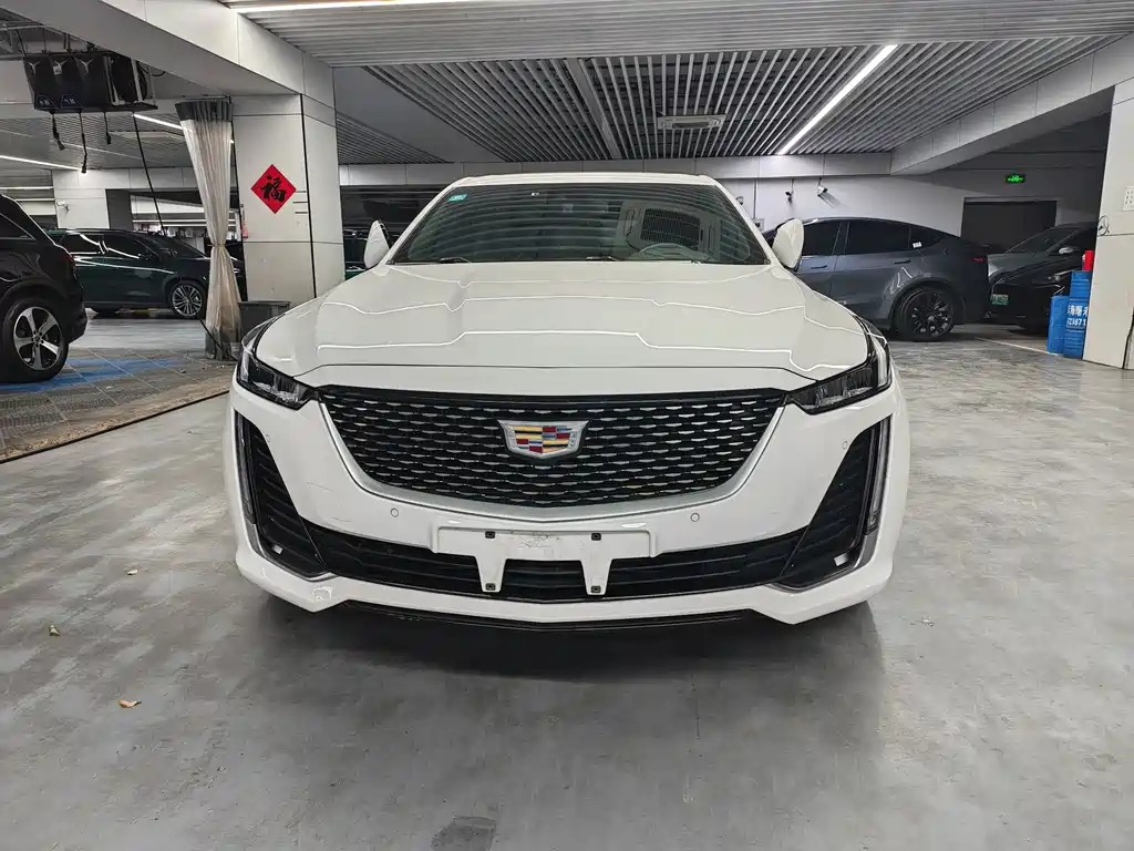 Cadillac CT5 2022 — фото 2