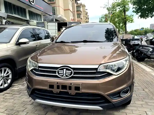 FAW Senya R7 2017