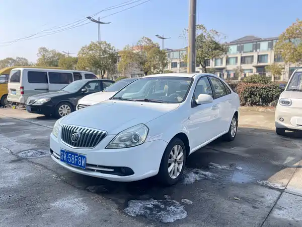 Buick Excelle 2013