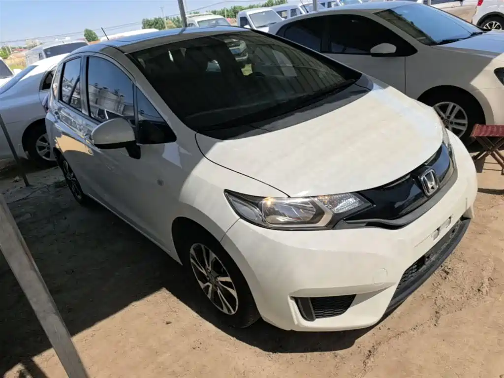 Honda Fit 2017 — фото 4